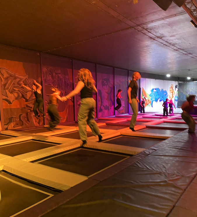 Trampoline jumpen voor 18+ — Sport in Amsterdam