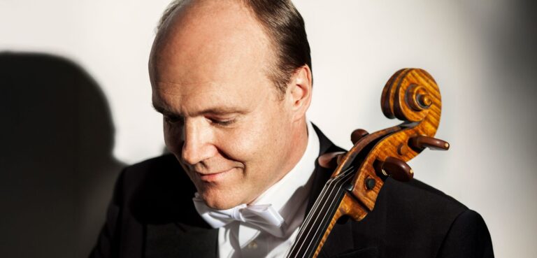Beethoven’s Symphony No. 8 and Shostakovich’ Cello Concerto No. 1 — Muziek in Amsterdam